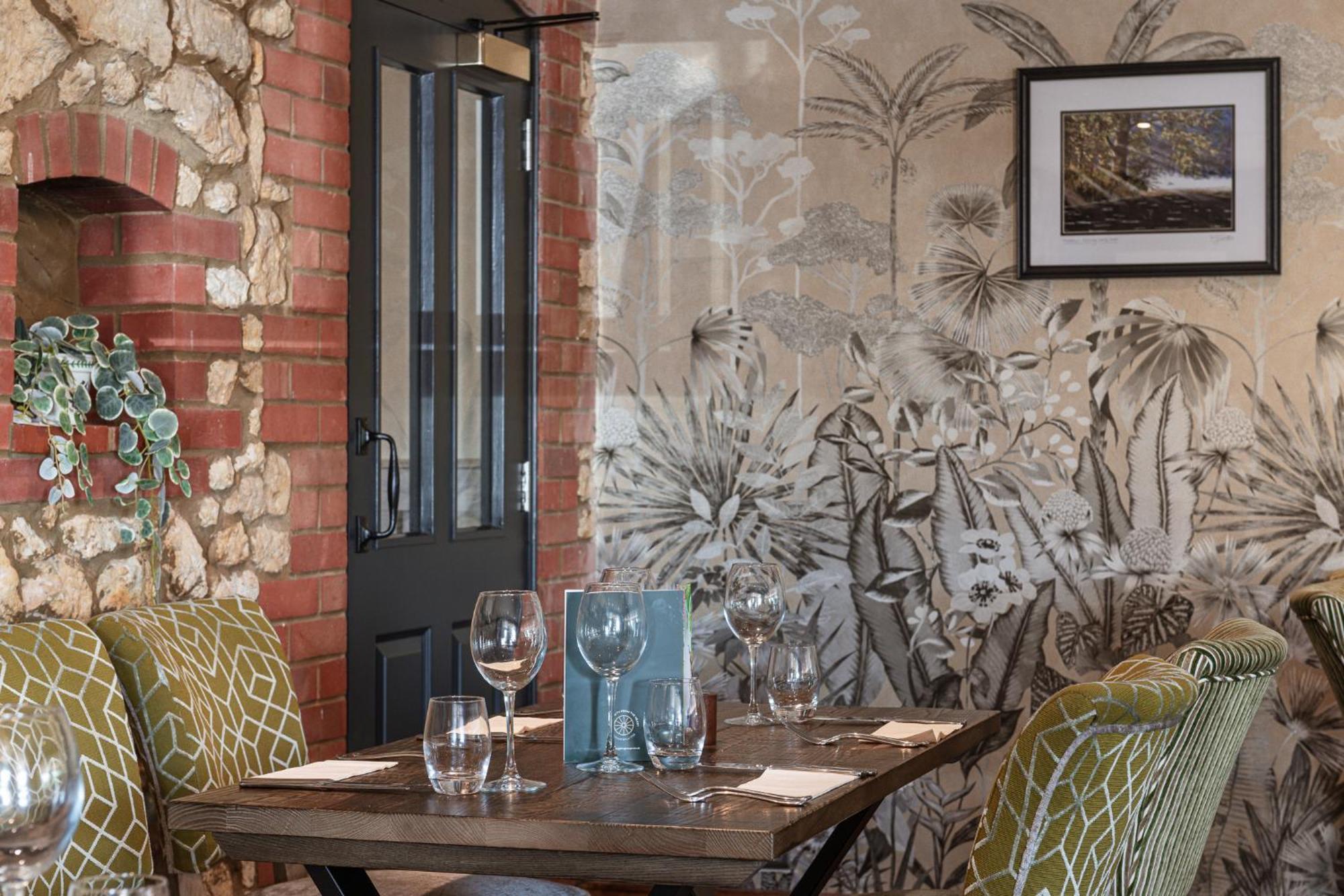 The King William IV Country Inn & Restaurant Sedgeford ภายนอก รูปภาพ